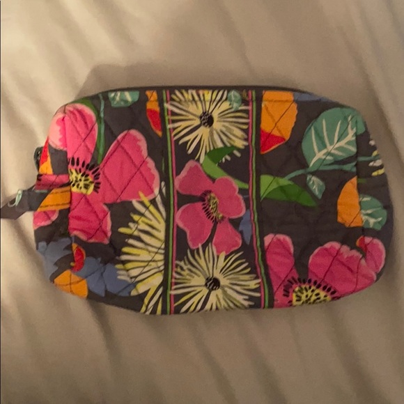 Vera Bradley Pouch - Picture 1 of 3